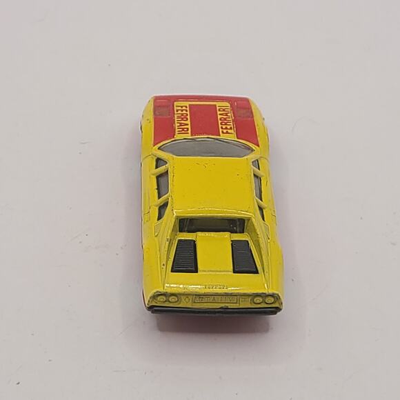 VINTAGE MATCHBOX TOYS 1981 NO.70 S=1/55 FERRARI 308 GTB RED YELLOW MADE IN MACAU - Picture 4 of 5